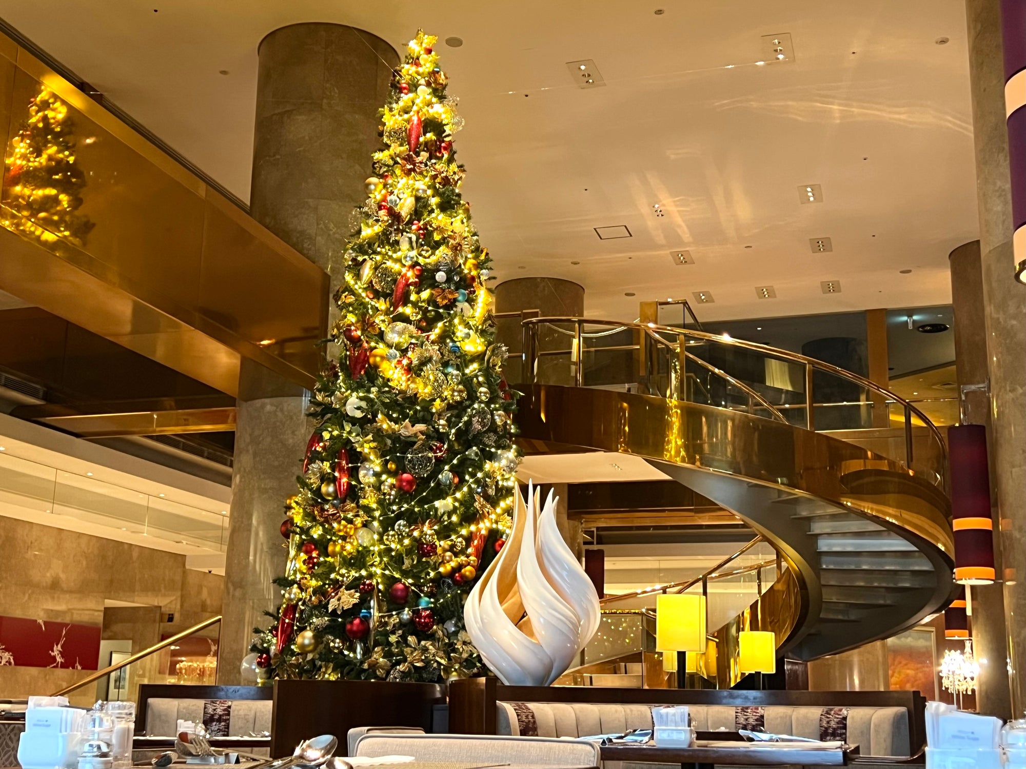 港区　六本木　花屋　ゴトウフローリスト　クリスマスツリー