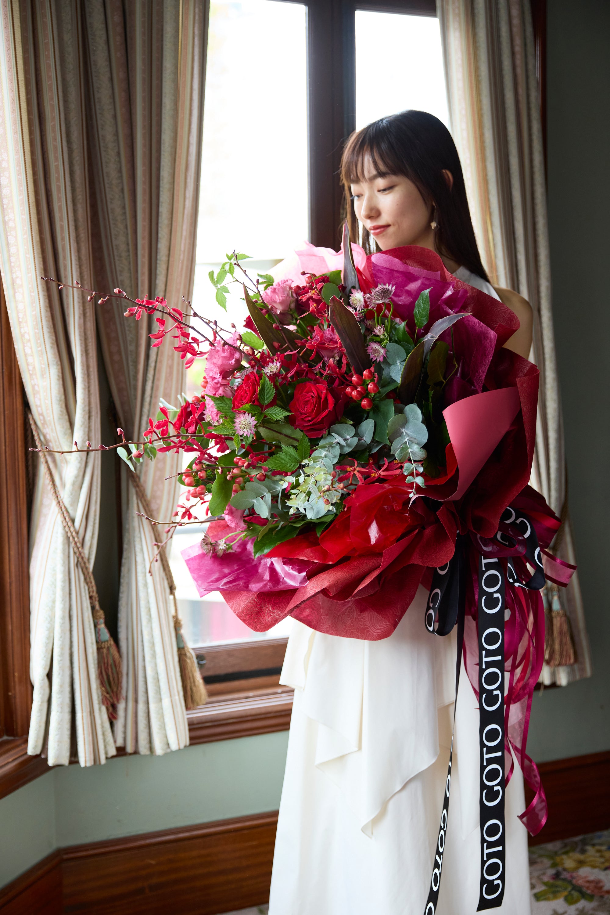 Crimson Elegance《クリムゾンエレガンス》