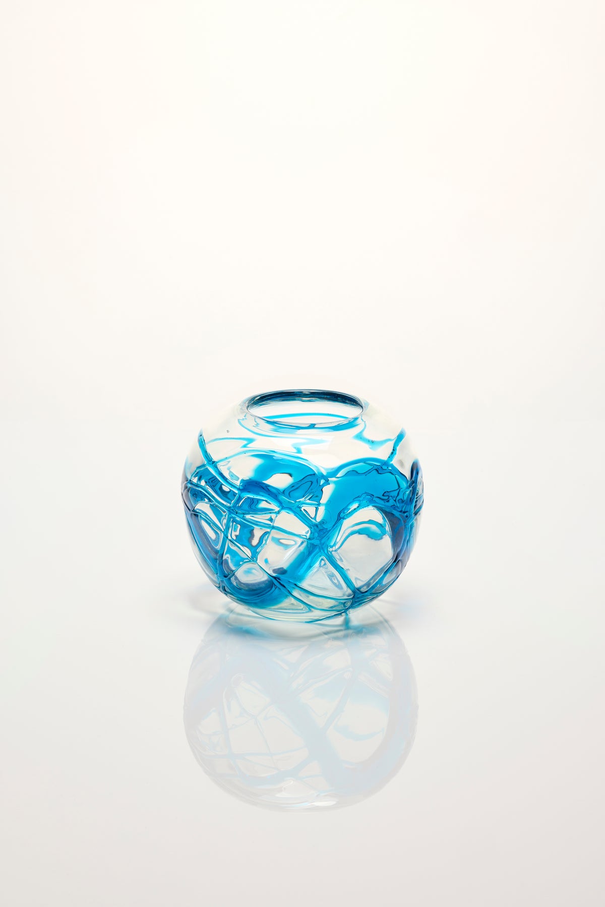 Azure Breeze Vase 《アジュールブリーズ・ベース》