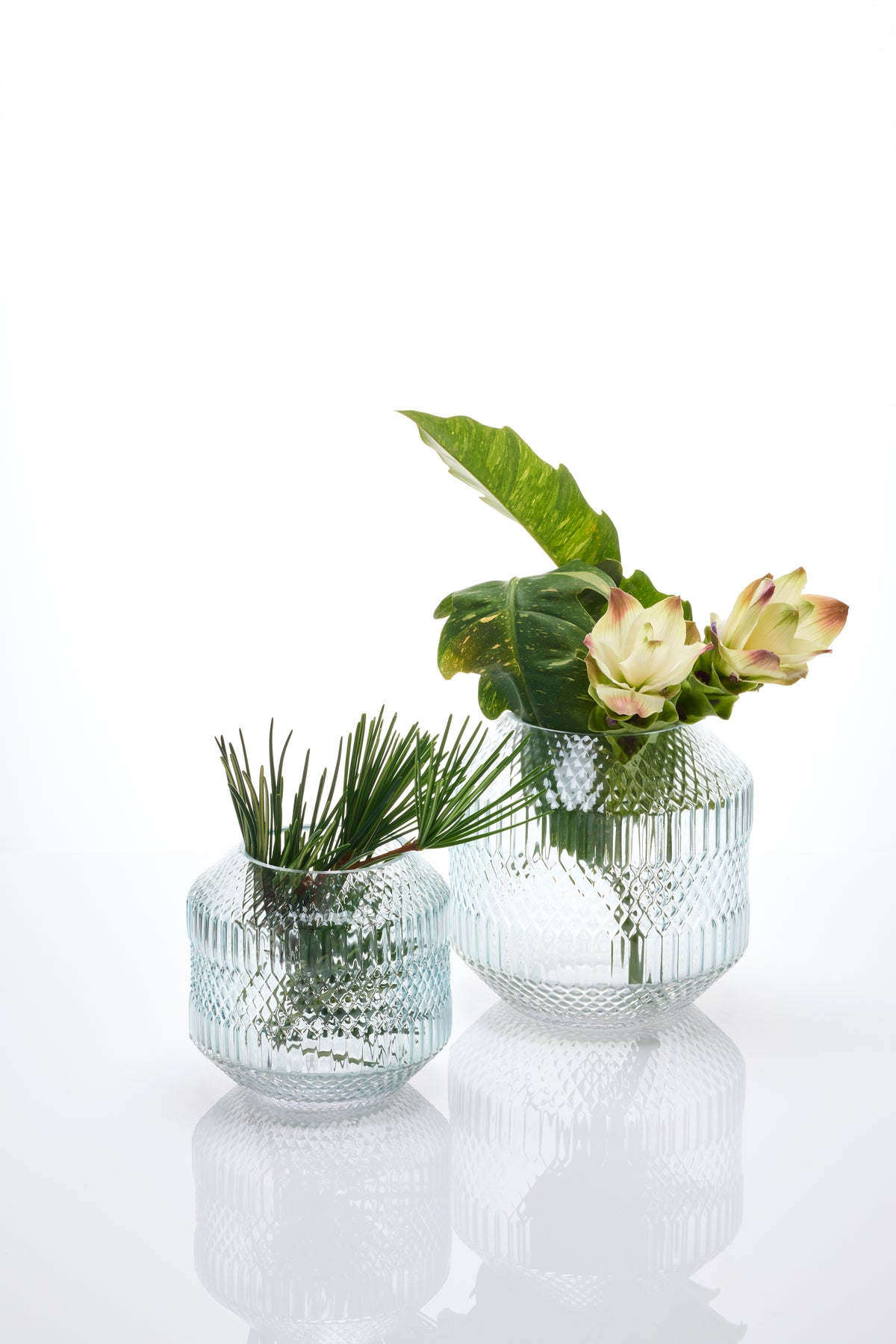 Crystal Grove Vase - Large 《クリスタルグローブ・ベース ラージ》