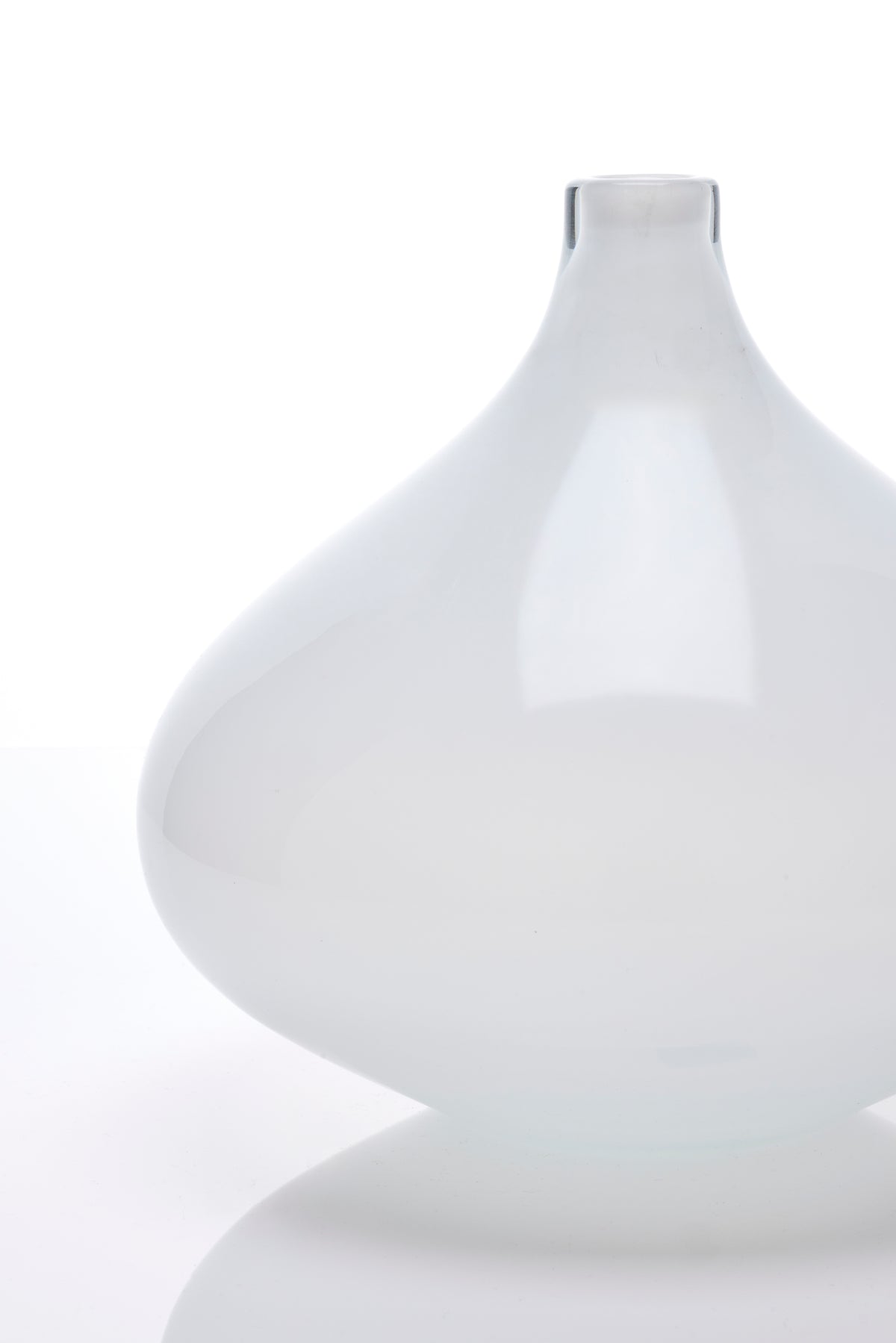 Morning Dew Vase 《モーニングデュー・ベース》